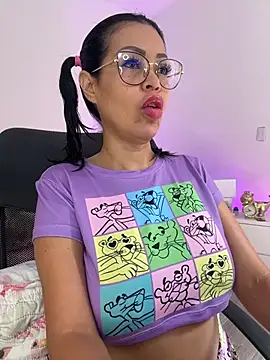 KarolRubi1 online show from May 5, 3:42 pm