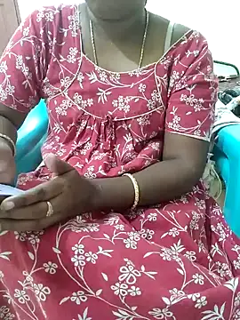 Snapshot of Tamil_roja69 chatting on December 27, 3:26 pm Tamil roja69 online show from December 27, 3:26 pm