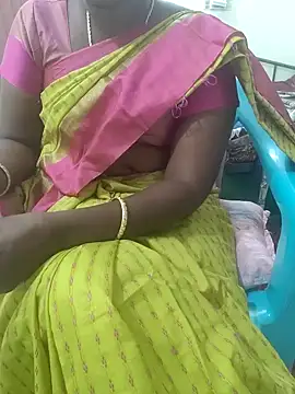 Snapshot of Tamil_roja69 chatting on January 3, 1:58 pm Tamil roja69 online show from January 3, 1:58 pm