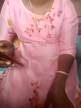 Snapshot of Tamil_roja69 chatting on January 11, 6:14 am Tamil roja69 online show from January 11, 6:14 am