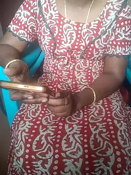 Snapshot of Tamil_roja69 chatting on January 23, 5:56 am Tamil roja69 online show from January 23, 5:56 am
