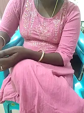 Snapshot of Tamil_roja69 chatting on January 25, 12:58 pm Tamil roja69 online show from January 25, 12:58 pm