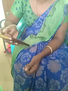 Snapshot of Tamil_roja69 chatting on January 30, 12:06 pm Tamil roja69 online show from January 30, 12:06 pm