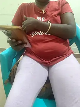 Snapshot of Tamil_roja69 chatting on February 23, 4:13 pm Tamil roja69 online show from February 23, 4:13 pm