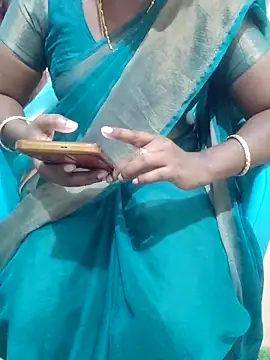 Snapshot of Tamil_roja69 chatting on February 28, 3:37 pm Tamil roja69 online show from February 28, 3:37 pm