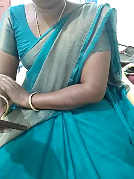 Snapshot of Tamil_roja69 chatting on March 10, 1:10 pm Tamil roja69 online show from March 10, 1:10 pm