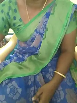 Snapshot of Tamil_roja69 chatting on March 12, 5:13 am Tamil roja69 online show from March 12, 5:13 am