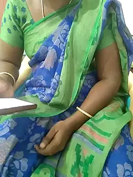 Snapshot of Tamil_roja69 chatting on March 12, 12:47 pm Tamil roja69 online show from March 12, 12:47 pm