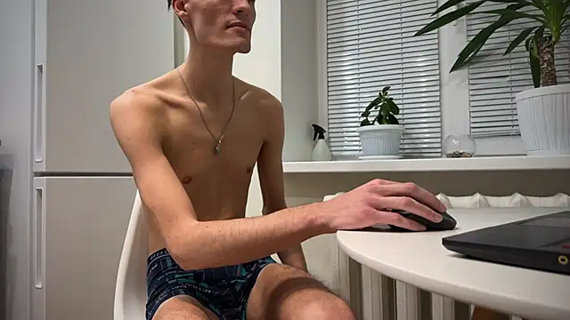 BrendanSilvers online show from December 24, 11:22 pm