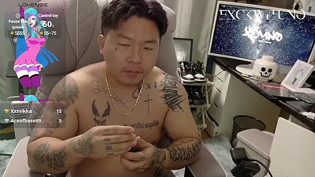 fxckwituno online show from January 10, 4:30 pm