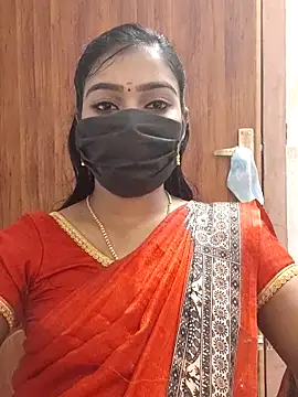 Snapshot of meena_27 chatting on March 22, 10:28 am meena 27 online show from March 22, 10:28 am
