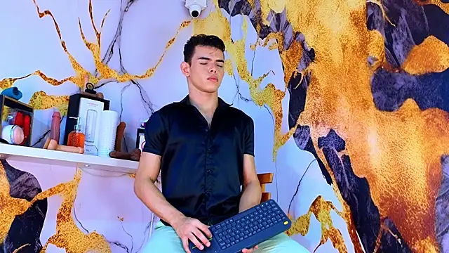 Snapshot of Nijinsky_LatinBoy chatting on September 22, 11:01 am Nijinsky LatinBoy online show from September 22, 11:01 am