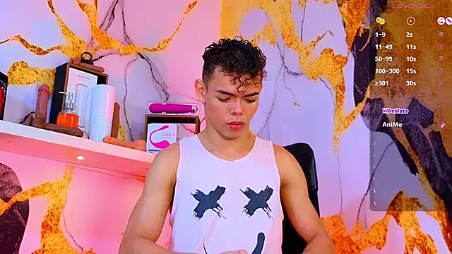 Snapshot of Nijinsky_LatinBoy chatting on October 15, 11:21 am Nijinsky LatinBoy online show from October 15, 11:21 am