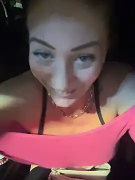 AlessasRoom online show from February 17, 10:45 am