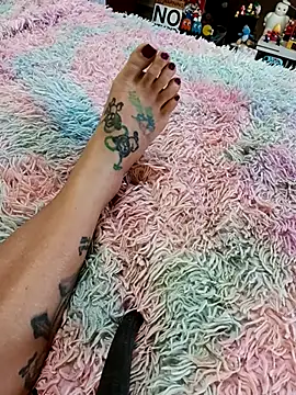 TheOneNOnlyHalfPint online show from February 13, 2:20 pm