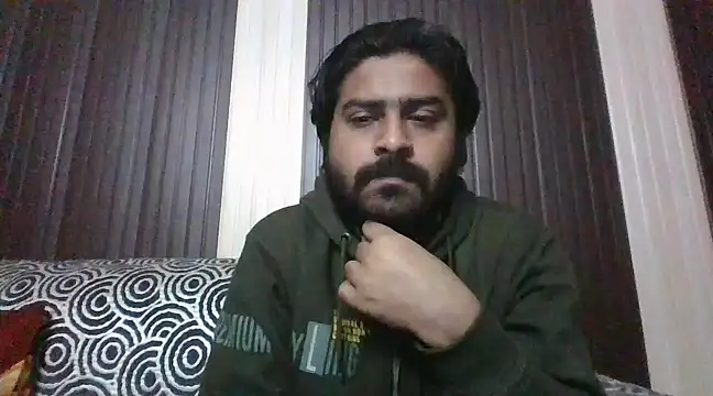 indihotguy online show from February 5, 9:46 am