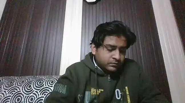 indihotguy online show from February 10, 4:58 pm