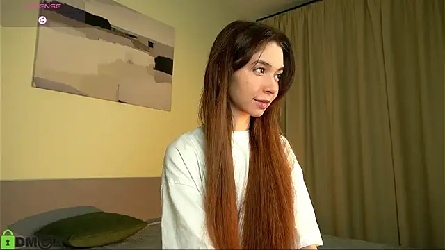 Snapshot of LittleOriana chatting on December 31, 5:22 am LittleOriana online show from December 31, 5:22 am