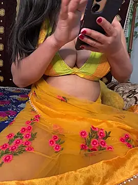 soumita online show from February 5, 6:26 pm