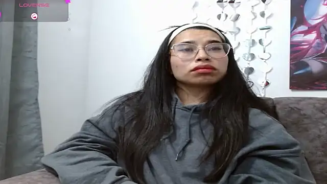 DearAbbiee online show from September 18, 11:07 pm