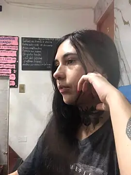 Snapshot of Keyyysi chatting on January 15, 1:56 am Keyyysi online show from January 15, 1:56 am