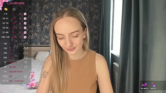 A delina online show from May 11, 9:26 am