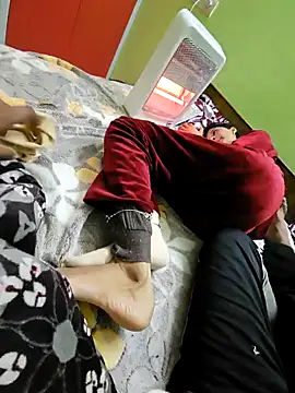 Snapshot of insta_hotpair chatting on December 25, 4:54 pm insta hotpair online show from December 25, 4:54 pm