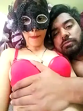 Snapshot of insta_hotpair chatting on February 4, 5:01 pm insta hotpair online show from February 4, 5:01 pm