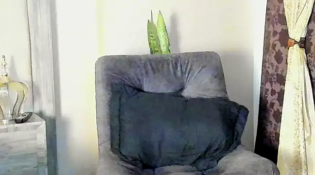 benjamincol online show from February 6, 2:44 am