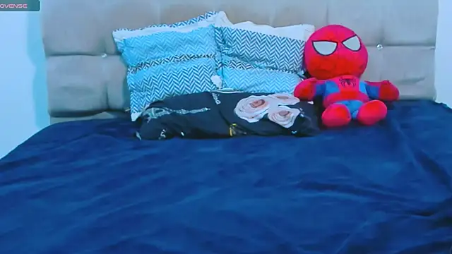 Snapshot of Br4ndxpimm chatting on February 26, 1:32 pm Br4ndxpimm online show from February 26, 1:32 pm