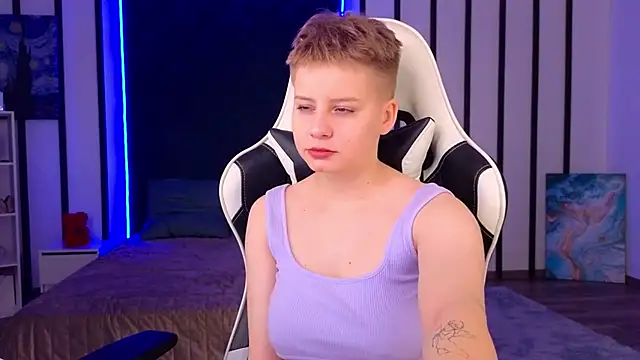 MissKrisWine online show from January 11, 10:08 am