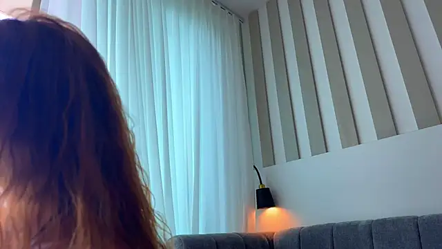 Carolyn Smith online show from September 23, 1:19 am