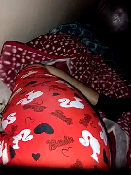 Snapshot of Lilisex chatting on January 6, 12:27 am Lilisex online show from January 6, 12:27 am