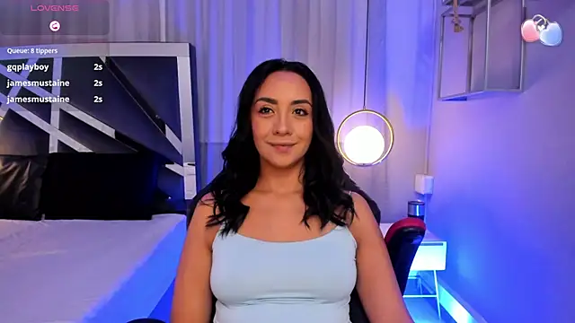 MAGIC AURORAA online show from February 7, 12:06 pm