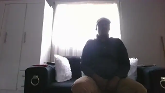 Snapshot of ThamiXX chatting on November 17, 1:17 pm ThamiXX online show from November 17, 1:17 pm