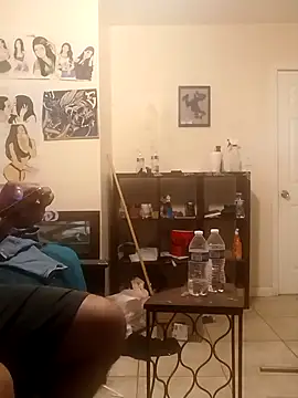 k1oudE online show from September 25, 9:29 pm