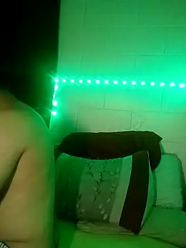 k1oudE online show from March 16, 6:39 am