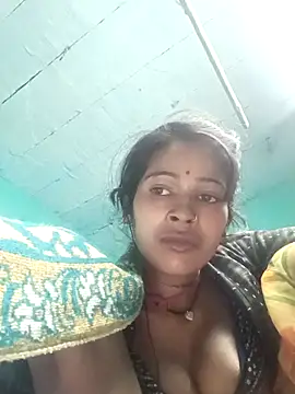 Snapshot of Arini_Arora chatting on January 22, 7:34 pm Arini Arora online show from January 22, 7:34 pm