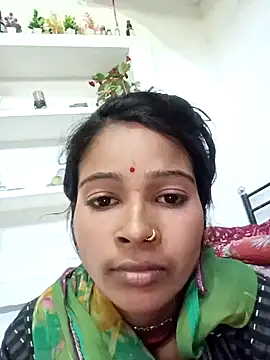 Snapshot of Arini_Arora chatting on January 25, 8:10 am Arini Arora online show from January 25, 8:10 am