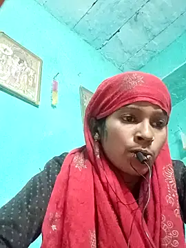 Snapshot of Arini_Arora chatting on February 9, 5:43 pm Arini Arora online show from February 9, 5:43 pm