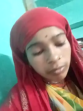 Snapshot of Arini_Arora chatting on February 15, 8:11 pm Arini Arora online show from February 15, 8:11 pm