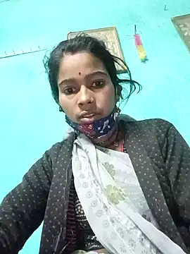 Snapshot of Arini_Arora chatting on February 18, 12:37 am Arini Arora online show from February 18, 12:37 am