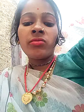 Snapshot of Arini_Arora chatting on February 25, 9:31 am Arini Arora online show from February 25, 9:31 am