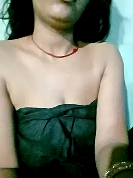 Snapshot of Arini_Arora chatting on September 12, 10:32 pm Arini Arora online show from September 12, 10:32 pm