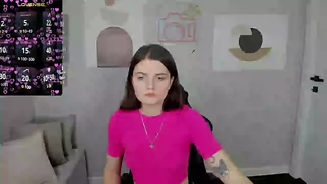 Snapshot of CharlotteMitchell chatting on January 24, 7:30 am CharlotteMitchell online show from January 24, 7:30 am