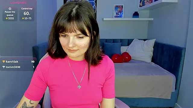 Snapshot of CharlotteMitchell chatting on February 23, 11:22 am CharlotteMitchell online show from February 23, 11:22 am