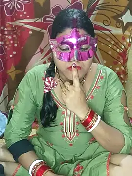 Hot muskaan online show from January 15, 2:56 pm