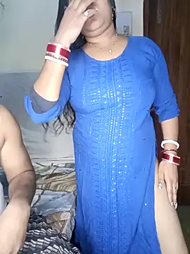 Hot muskaan online show from April 15, 2:07 am