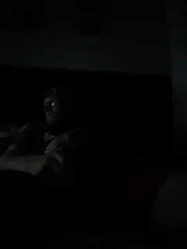 Snapshot of tcadle1824 chatting on March 31, 2:02 am tcadle1824 online show from March 31, 2:02 am