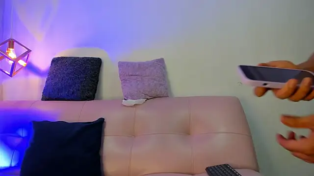 Snapshot of Angel_Khouri chatting on March 11, 3:16 am Angel Khouri online show from March 11, 3:16 am